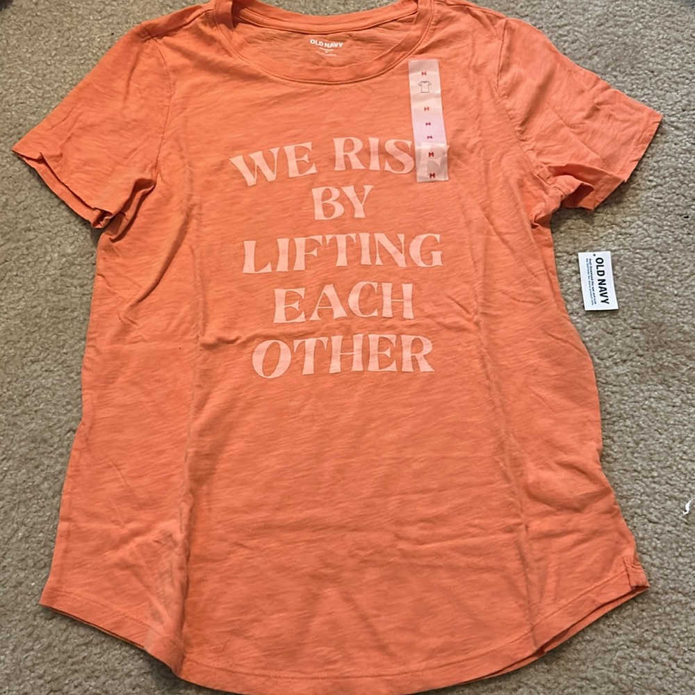 Graphic tee, old navy